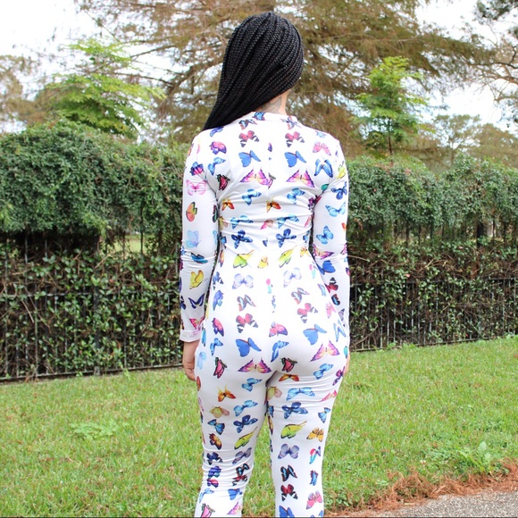 🦋Butterfly Spice Jumpsuit - Picture 5 of 7